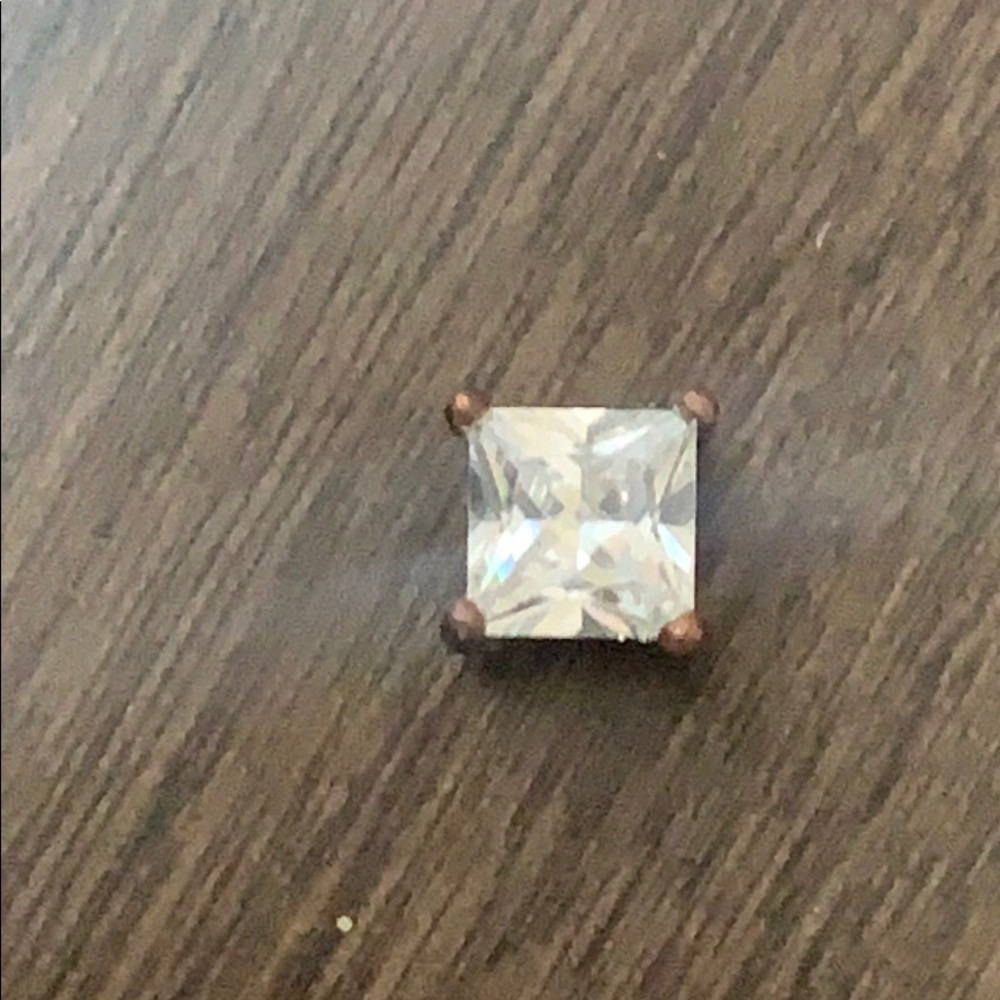 Diamond earring